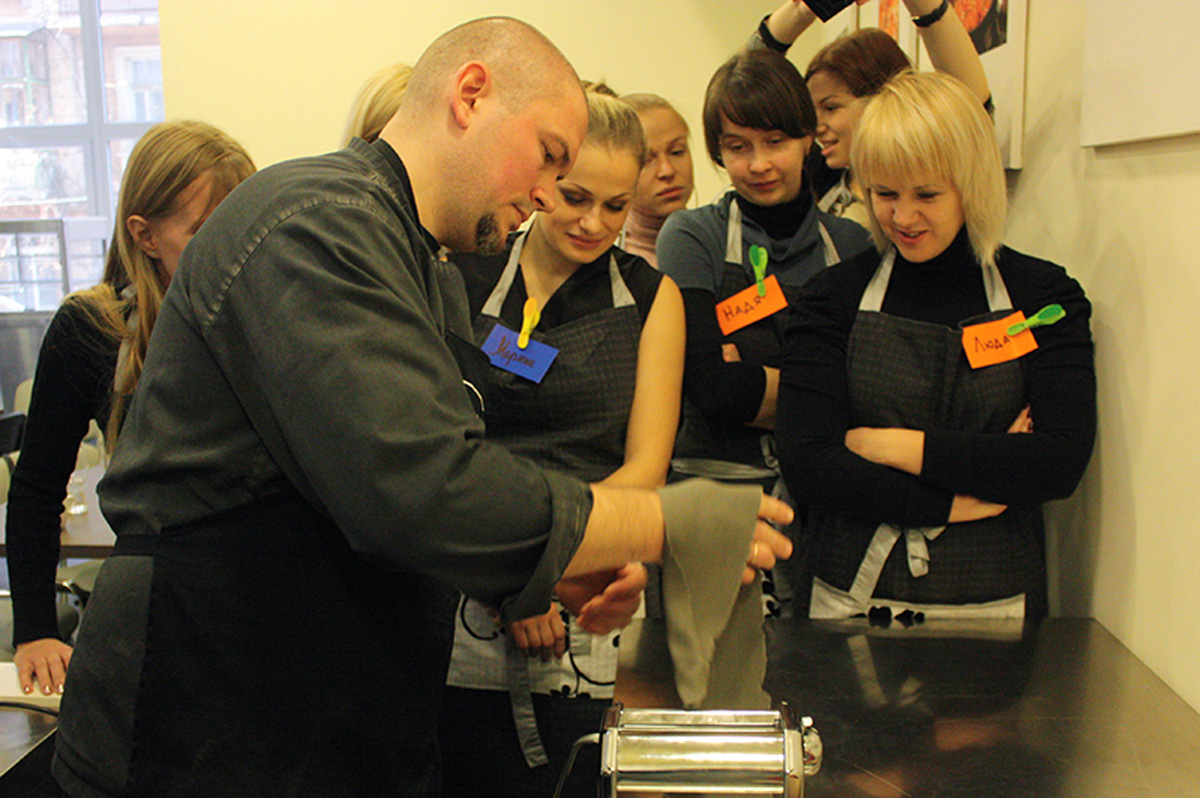 How to prepare pasta dough? Fundamentals of Italian Cuisine. Cooking classes in Odessa.