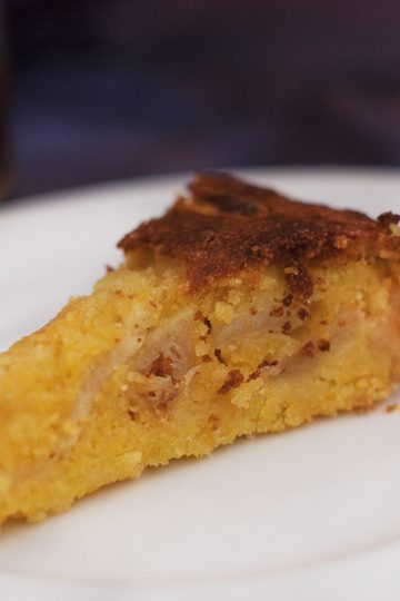 Apple polenta cake. Step by step picture recipes in cooking blog.