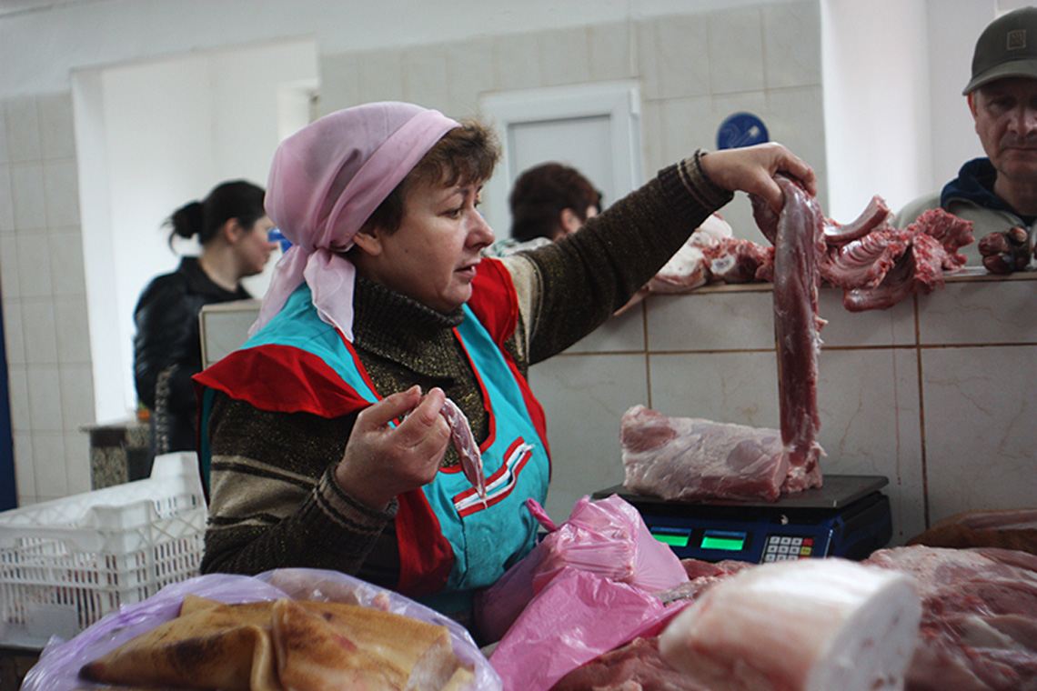 Мясо на одесском рынке
