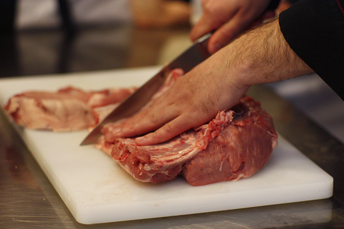 How to chop meat. Meat & Grill & Barbecue Course. Сooking school "My Odessa Cuisine".