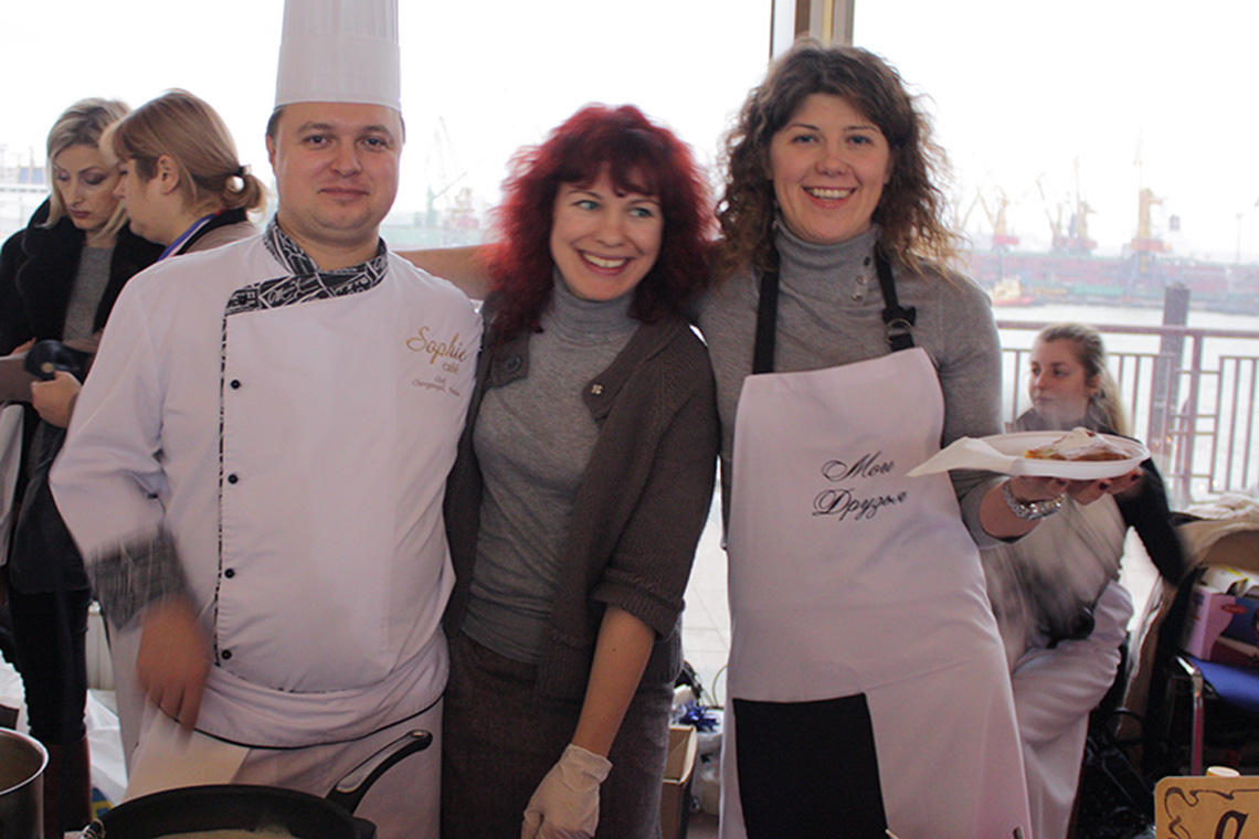 Charity Christmas Fair. Cooking school in Ukraine.