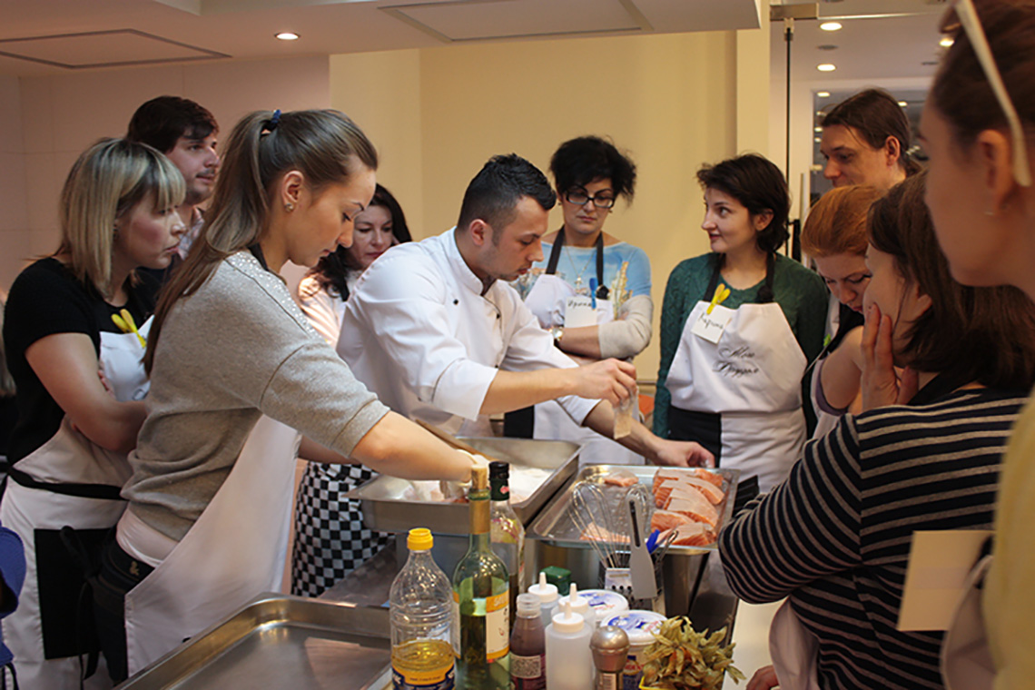 How to cook fish. Lesson "Dutch Cuisine". Cooking school in Ukraine.