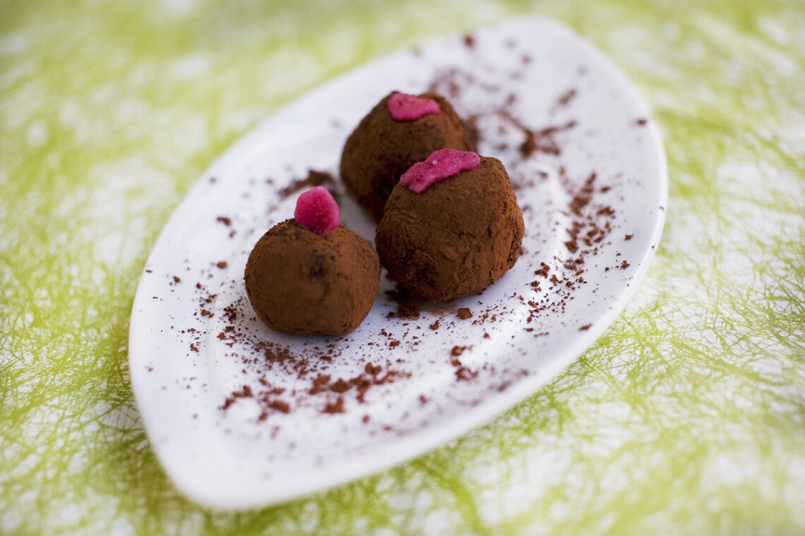 Chocolate rum truffles by Veronika. Step by step recipes in Maria Kalenska blog
