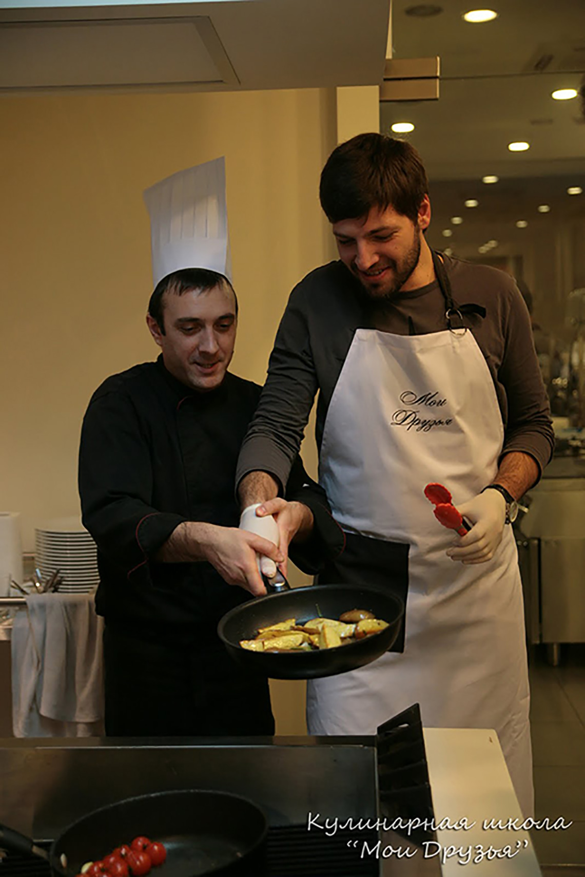 Roasted potatoes. Team Building for Sigma Ukraine. Cooking classes in Ukraine.