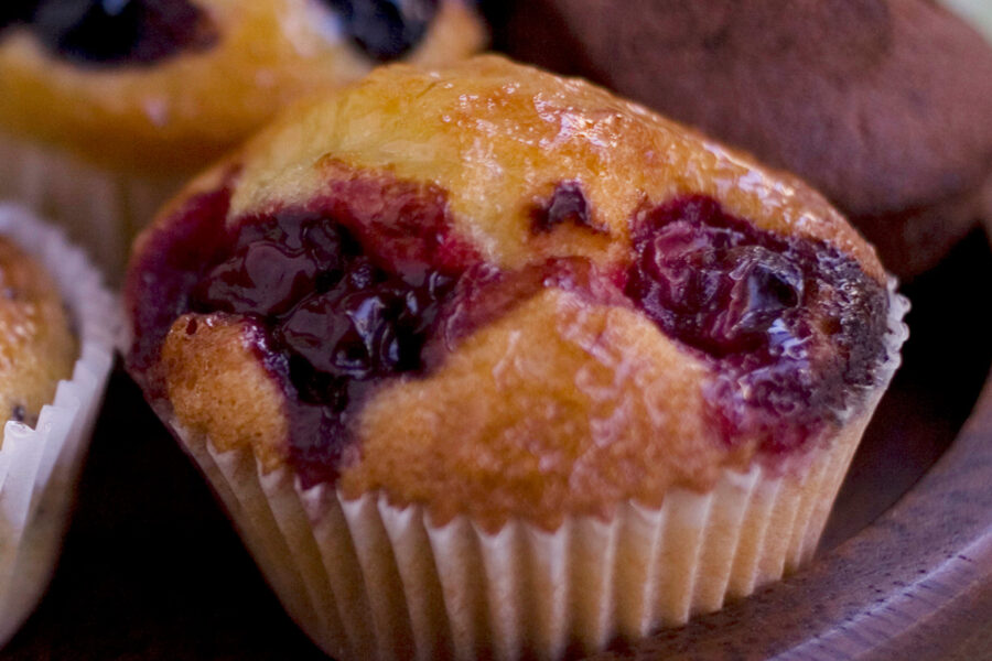 Berry muffins. Best famous recipes in cooking at home blog
