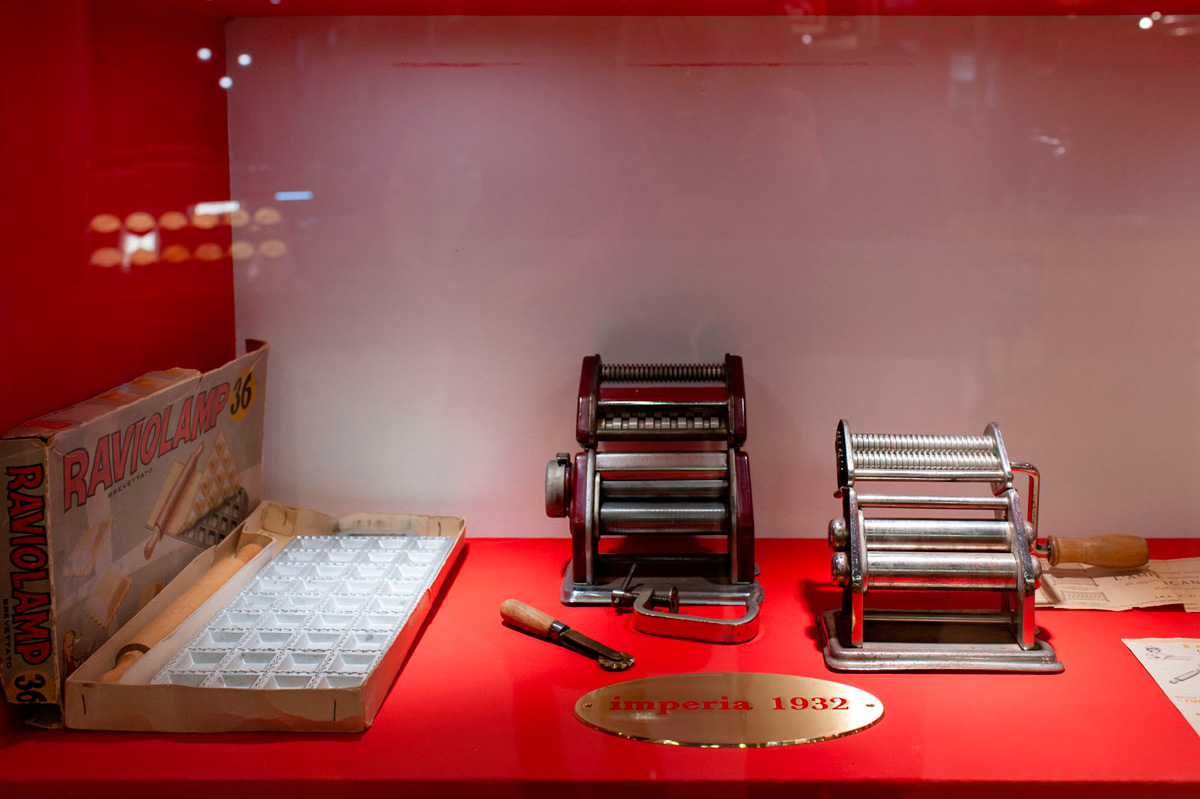 The first and best pasta maker machine