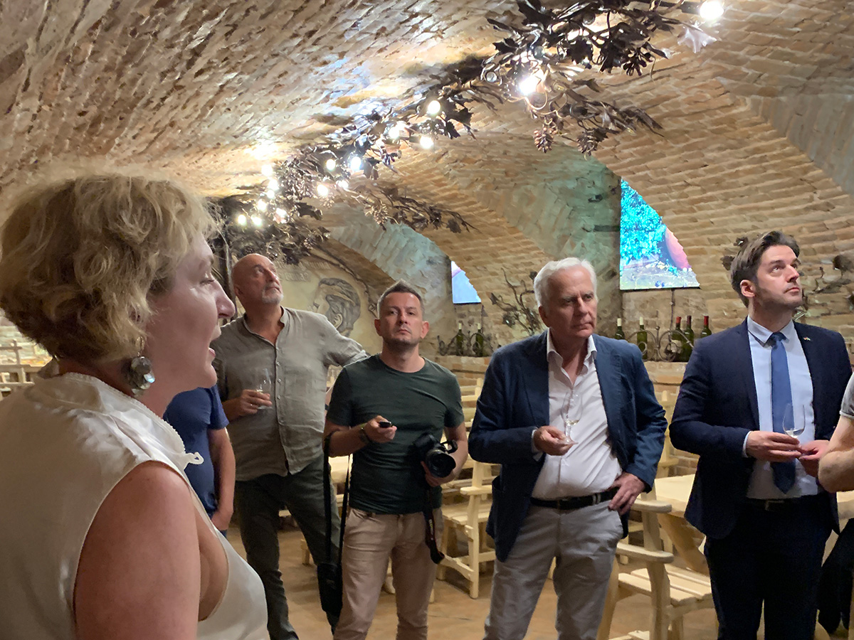 Wine cellar Vinaria. Food tours with Maria Kalenska