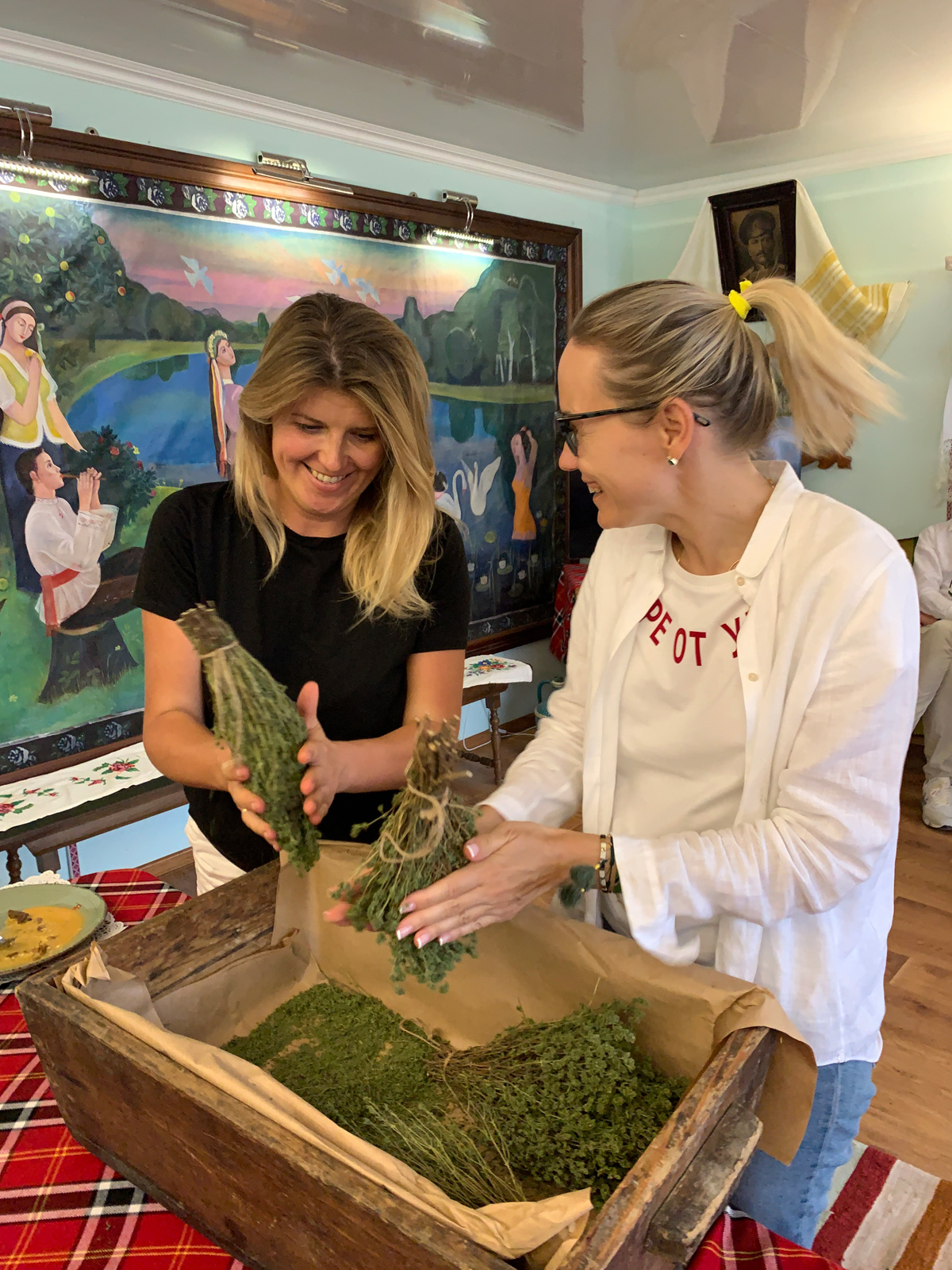 Food tours to Bessarabia - local herbs