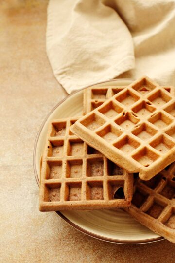 Sourdough waffles - cooking at home recipes with photos and instructions.